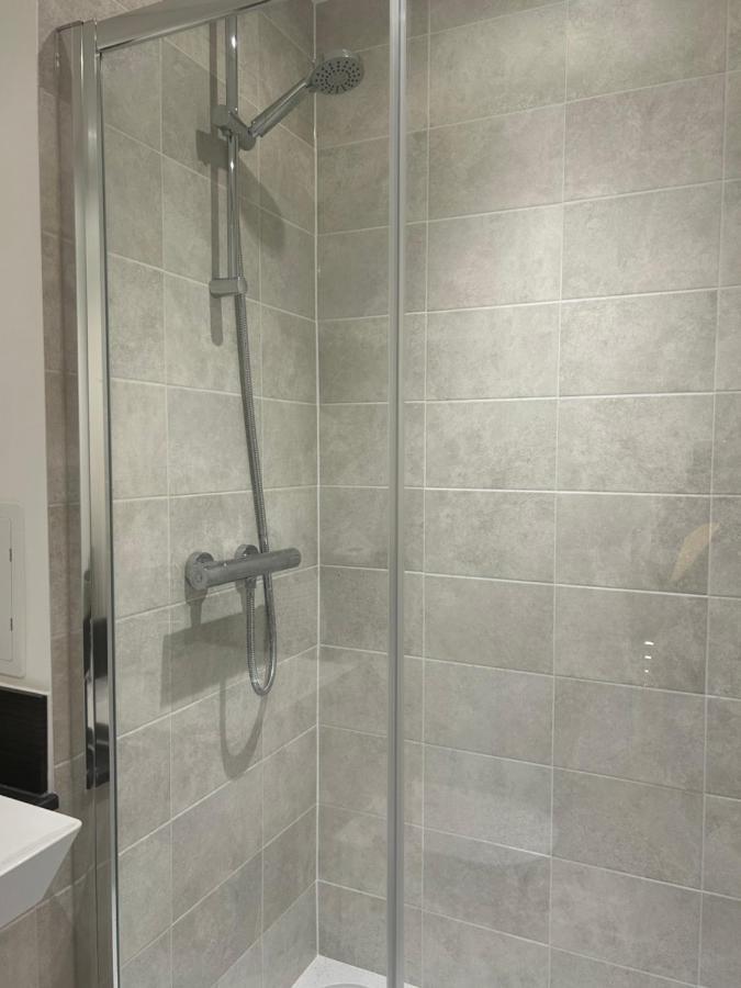 En-Suite Double Room In A Shared Apartment Close To Central London Londres Exterior foto